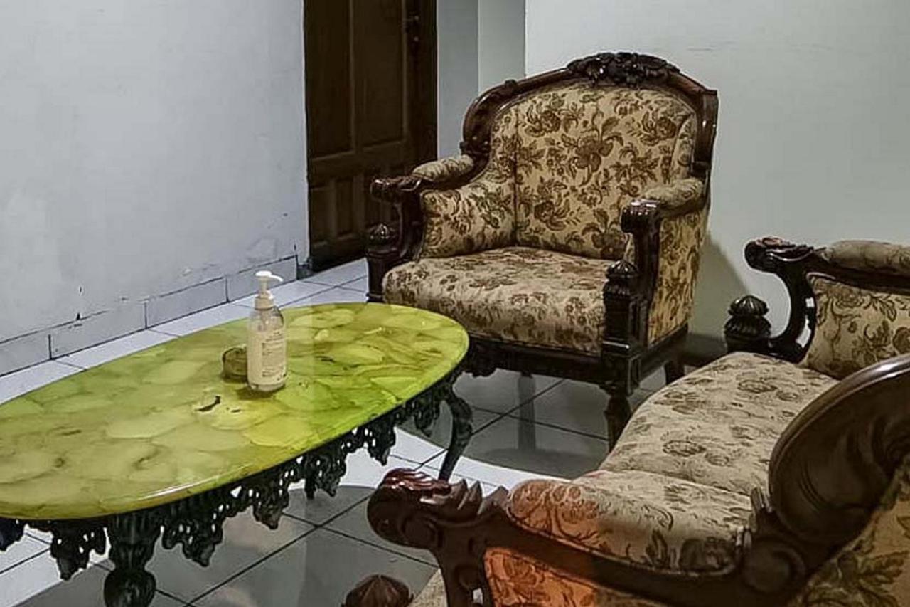 泗水 圣托旅馆酒店 外观 照片